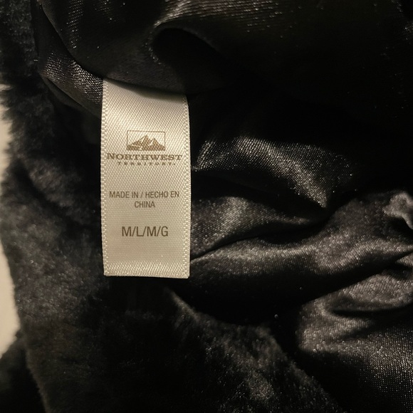 Northwest Territory Mens Black Tweed Trapper Hat w Flaps Cold Weather Hunt  M/L - Picture 3 of 7